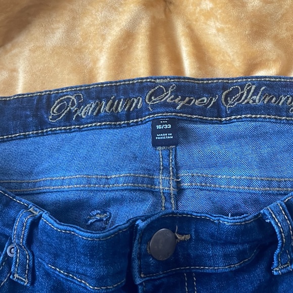 Denim GAP Jeans - Picture 2 of 4